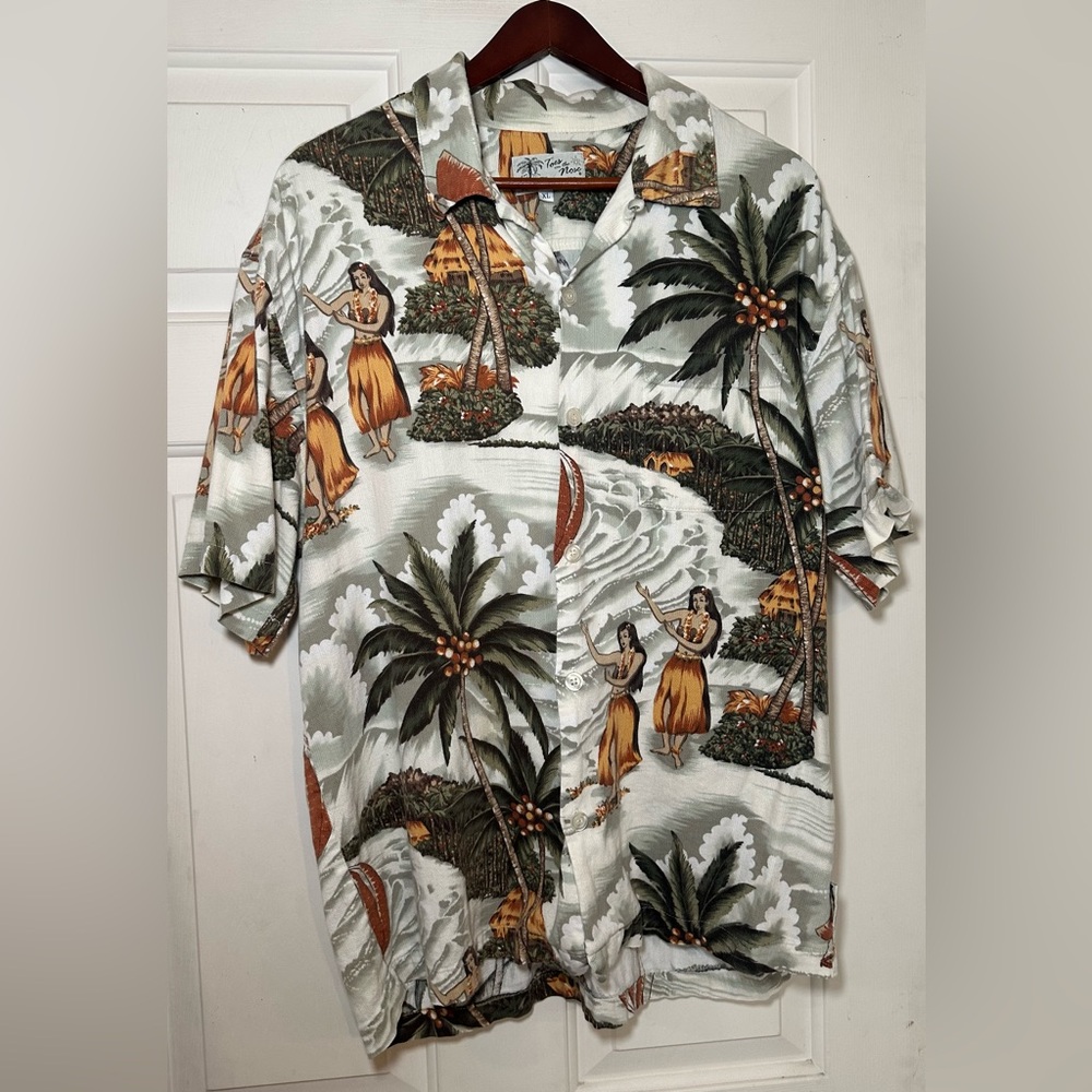 Vintage Toes on The Nose Shirt Hawaiian Hula Girls Print Made In USA Men Size XL
